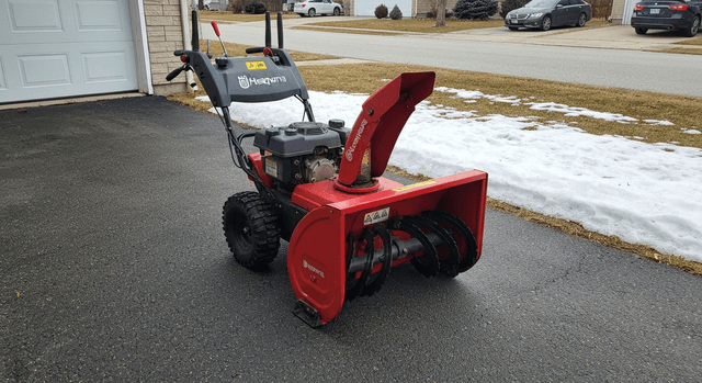 Husqvarna 24" Two-Stage Snowblower — Runs Great
