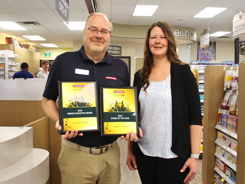 Pharmasave Steinbach awarded for service & community support
